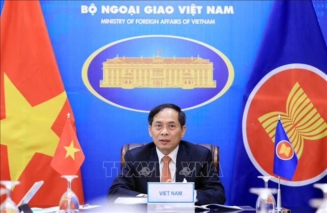 Thông báo Phó Thủ tướng, Bộ trưởng Ngoại giao Bùi Thanh Sơn tham dự Hội nghị Bộ trưởng Ngoại giao ASEAN lần thứ 58 và các Hội nghị liên quan tại Kuala Lumpur, Malaysia và đồng chủ trì Hội nghị Bộ trưởng Ngoại giao Hợp tác Mê Công - Nhật Bản lần thứ 16 và Hợp tác Mê Công- Hàn Quốc lần thứ 13