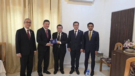 Bàn giao vai trò Chủ tịch Ủy ban ASEAN tại Abuja từ Thái Lan sang Việt Nam.